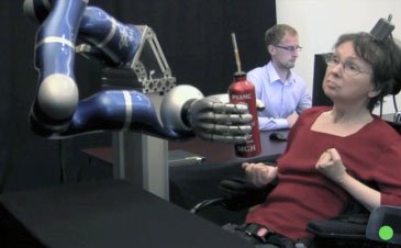 Ученые создали роборуку для помощи парализованным 