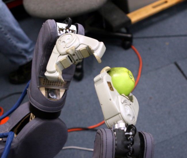 Роботы будут учиться разговаривать, основываясь на видео из Интернета