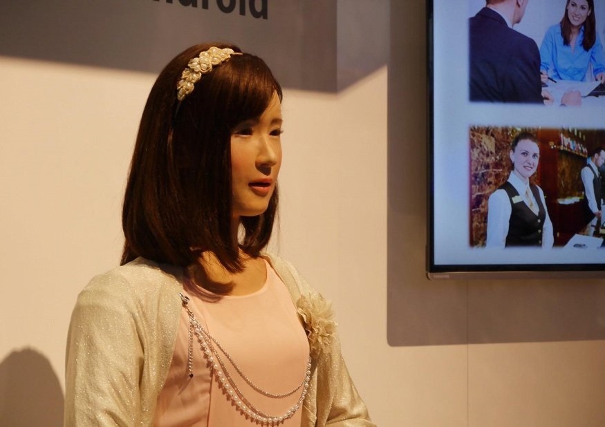 Toshiba представила робота на выставке электроники CES