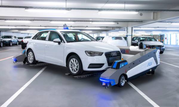 Роботы будут транспортировать Audi