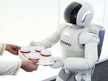 Японскими учёными созданы роботы для медицинских учреждений