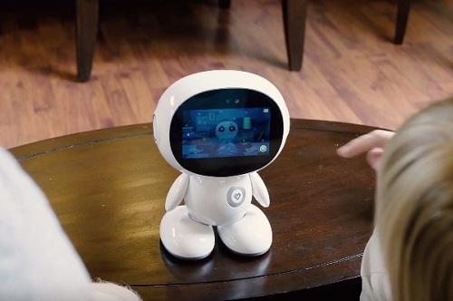 Робот-воспитатель совсем скоро появится в любом доме
