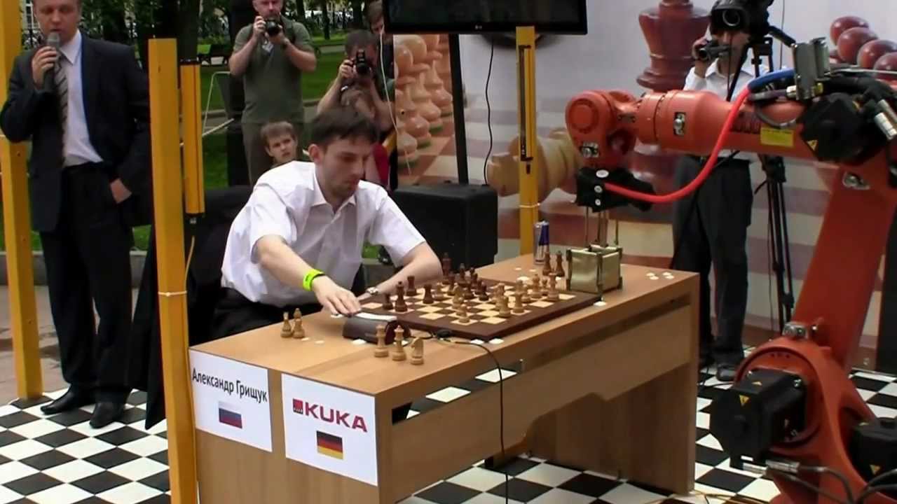 Шахматист против робота
